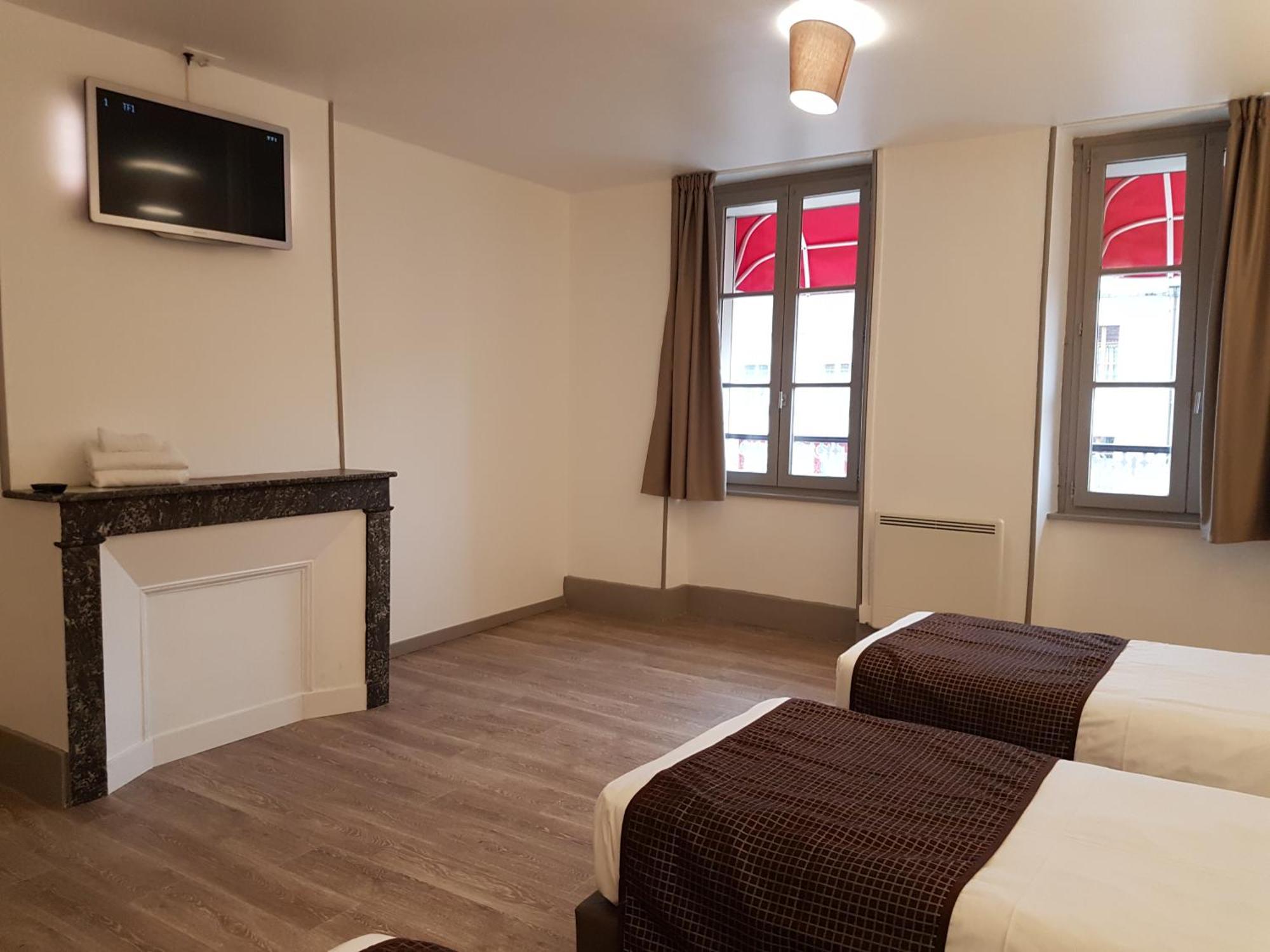 Nevers Hotel Eksteriør billede