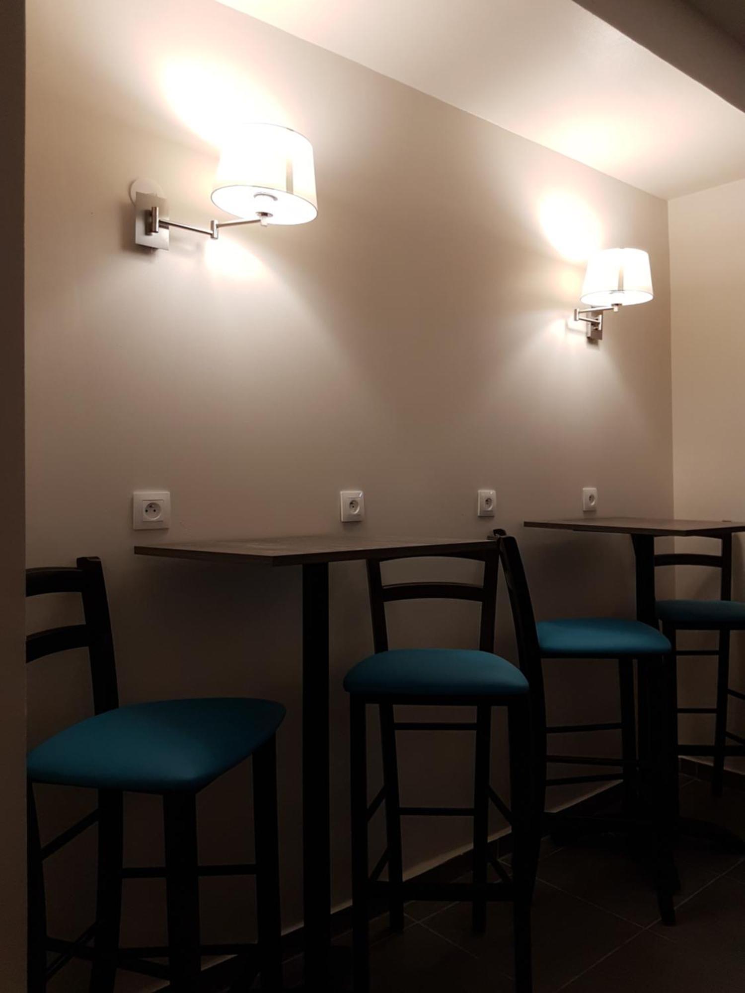 Nevers Hotel Eksteriør billede